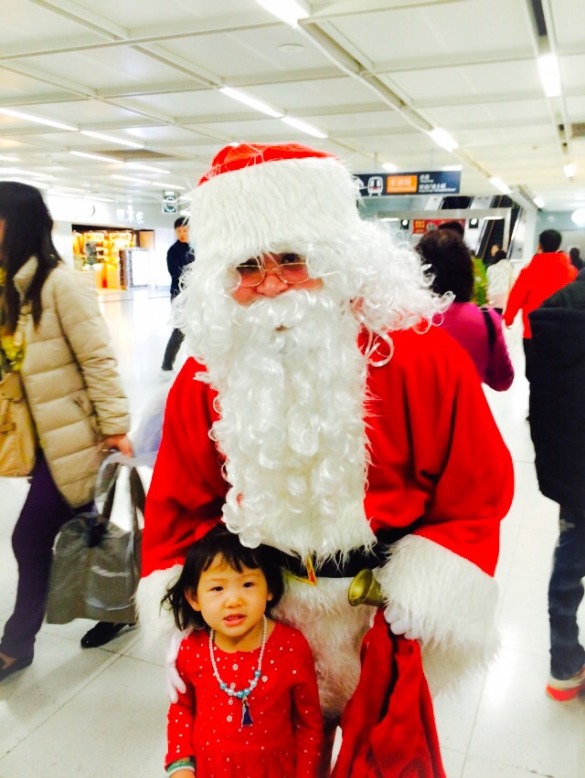 Roxy with Santa in the MTR